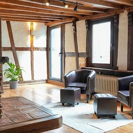 Charmante Fachwerk Wohnung Mit Terrasse In Der Altstadt Koblenz  Exterior photo